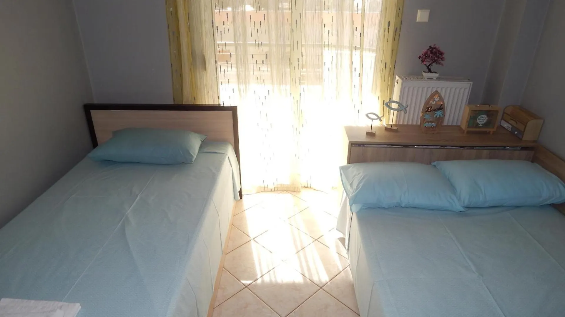 Philippos House In Nea Moudania Apartment