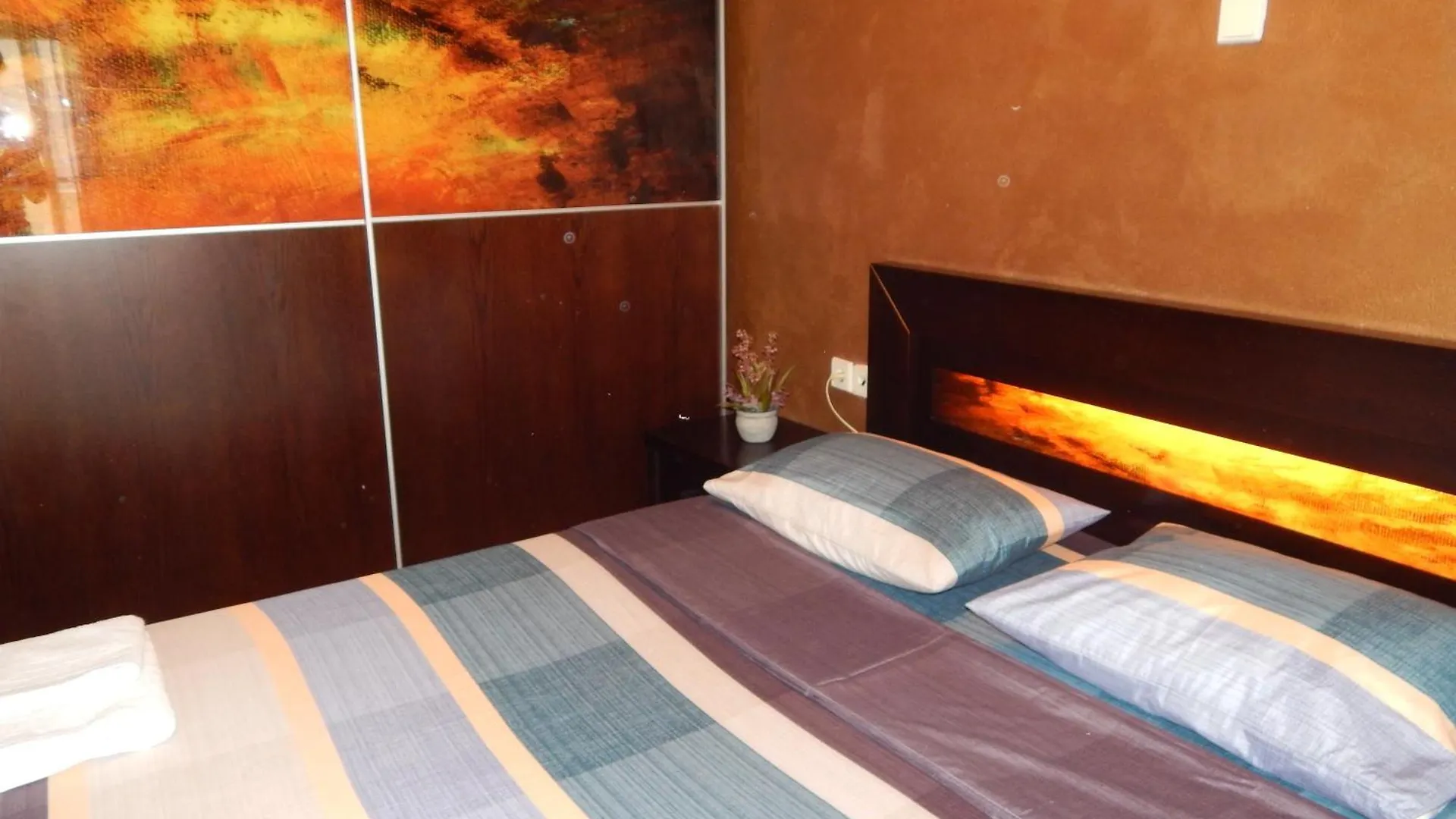 Philippos House In Nea Moudania Apartment